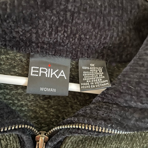 Such a cool jacket!!! - Picture 2 of 3